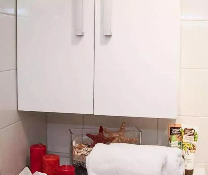 Apartment Travel Hub