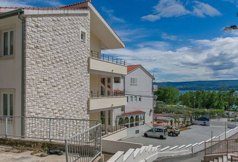 Apartments Villa Aquamarine