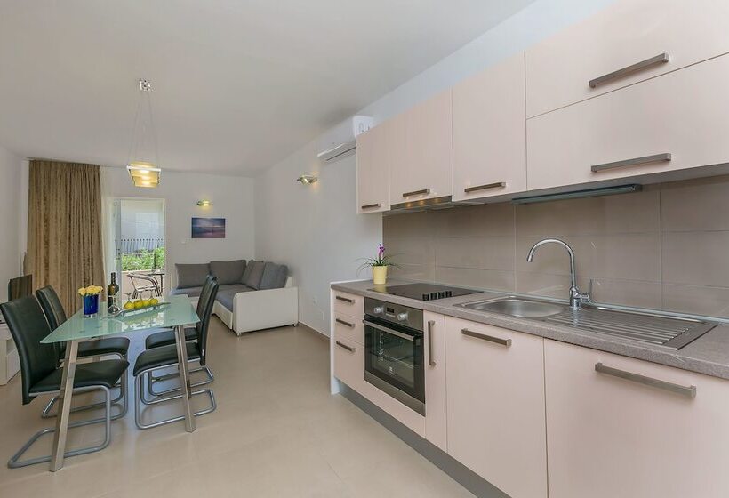 Apartments Villa Aquamarine