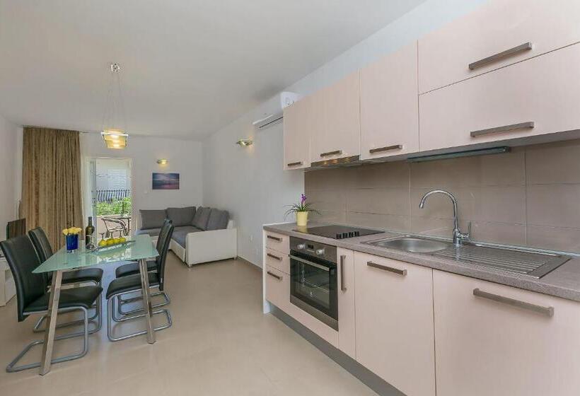 Apartments Villa Aquamarine