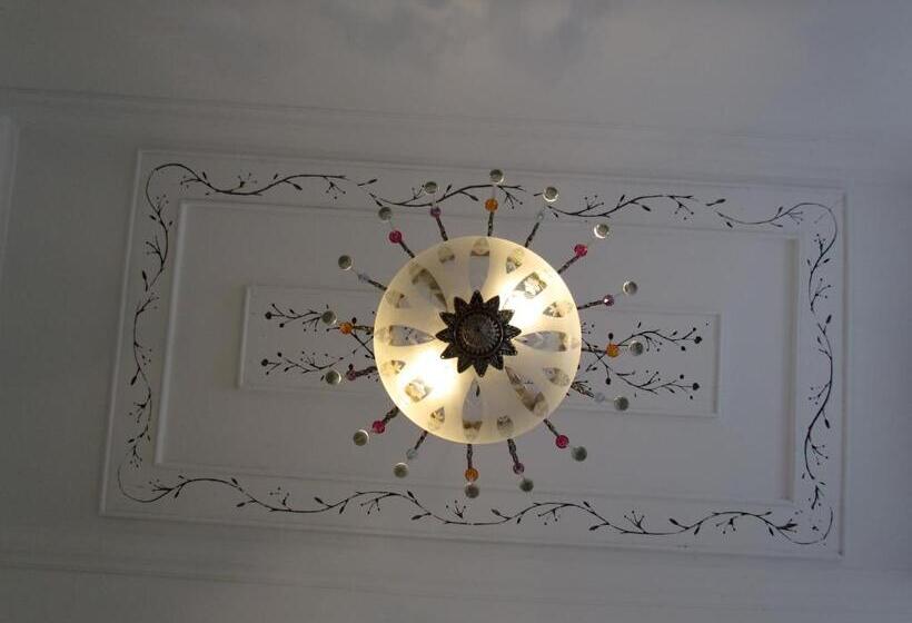 Blue Barqueta Studio