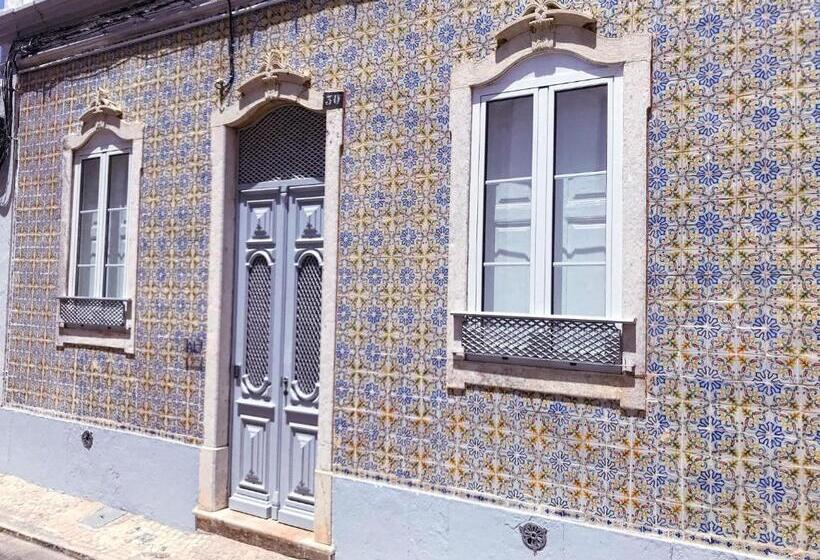 Blue Barqueta Studio