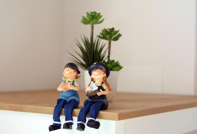 Blue Barqueta Studio