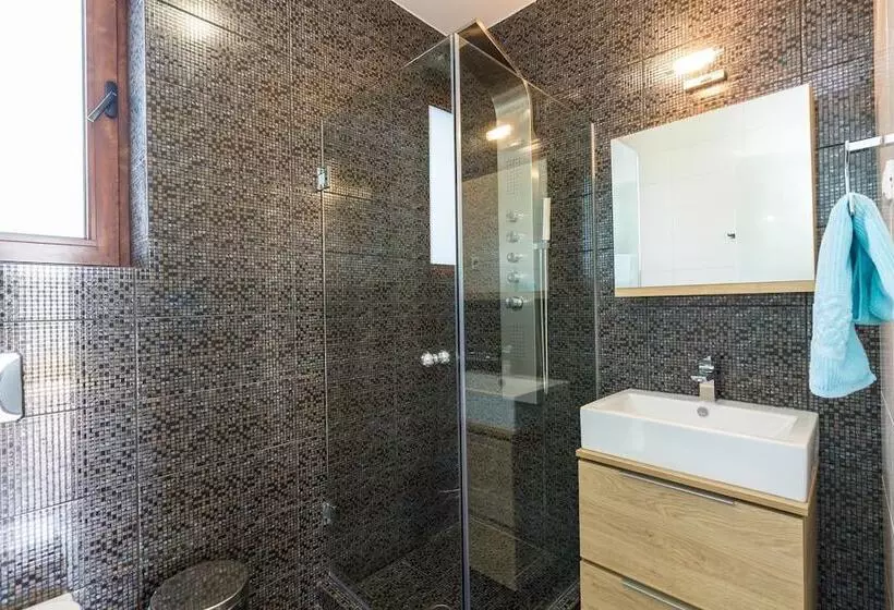 Levanta Luxury Stone Villa