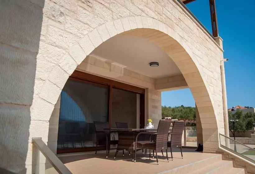 Levanta Luxury Stone Villa