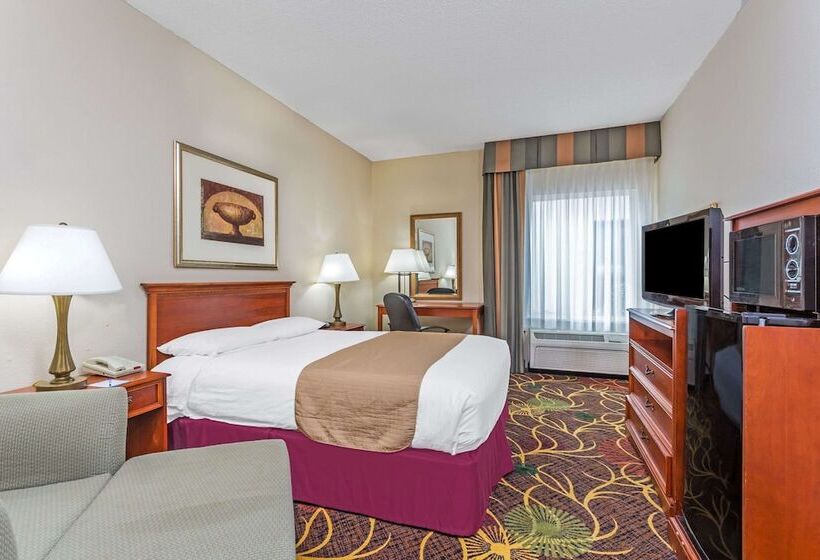 호텔 Baymont By Wyndham Cornelia