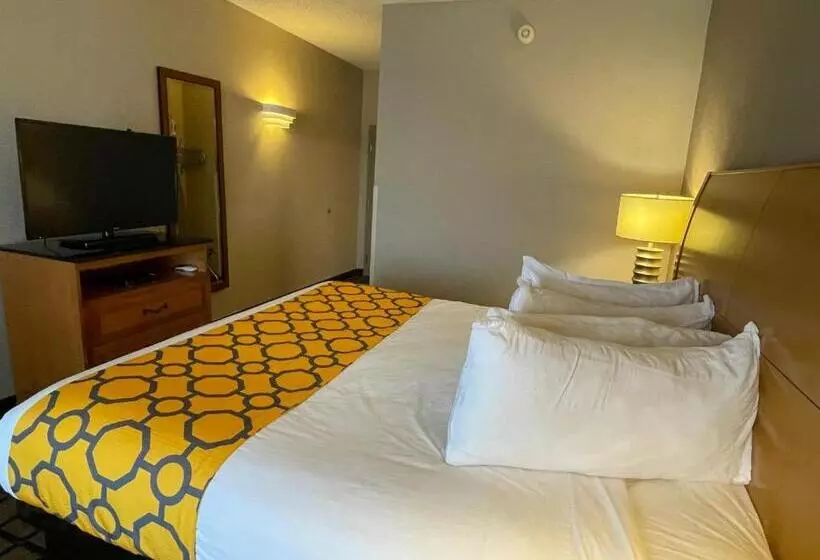 فندق Baymont By Wyndham West Plains