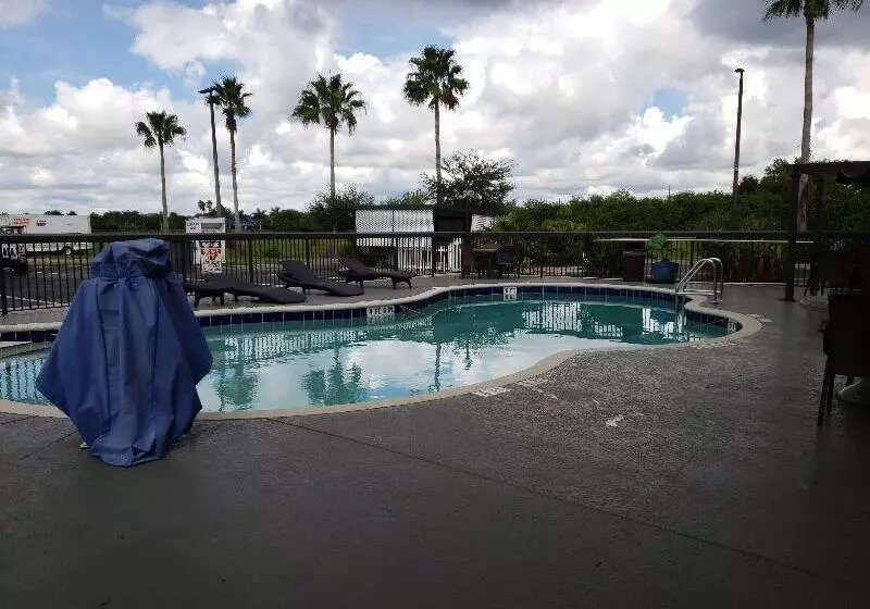 호텔 Best Western Lake Okeechobee