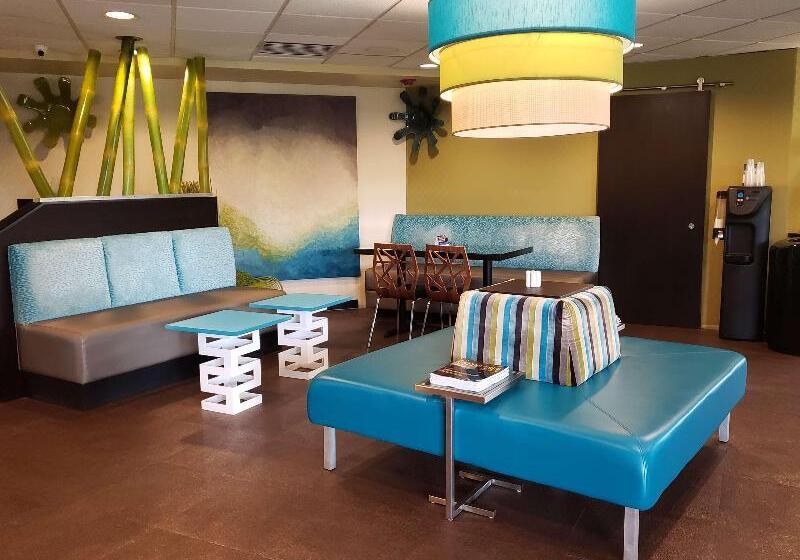 호텔 Best Western Lake Okeechobee