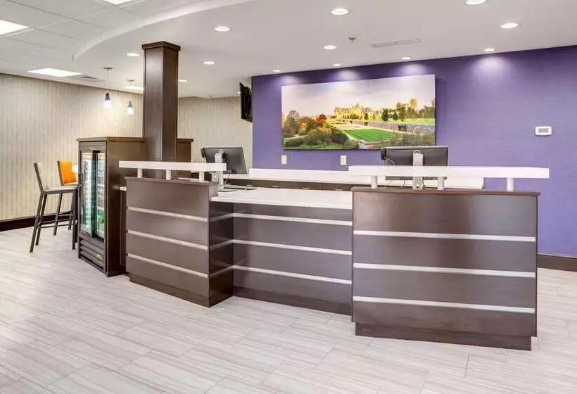 ホテル Clarion Inn Biltmore Village