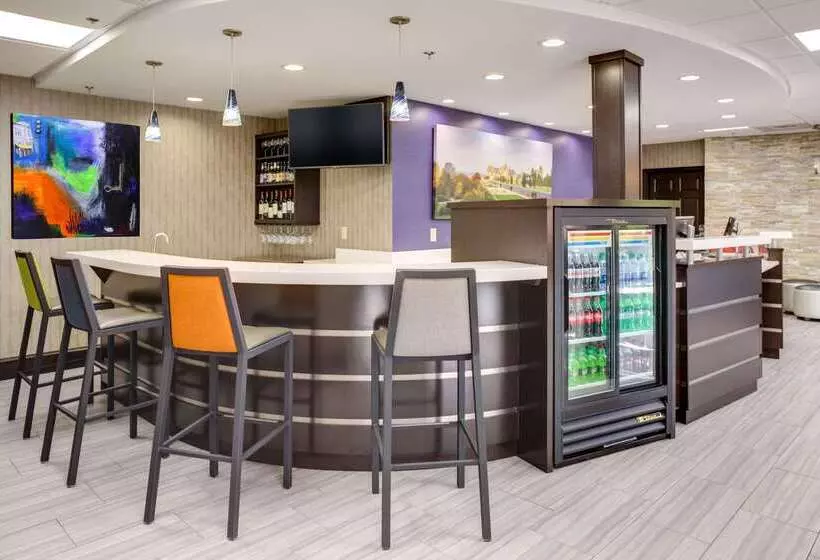 ホテル Clarion Inn Biltmore Village