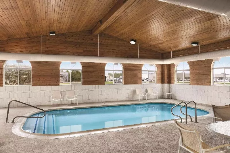 ホテル Country Inn & Suites By Radisson, Auburn, In