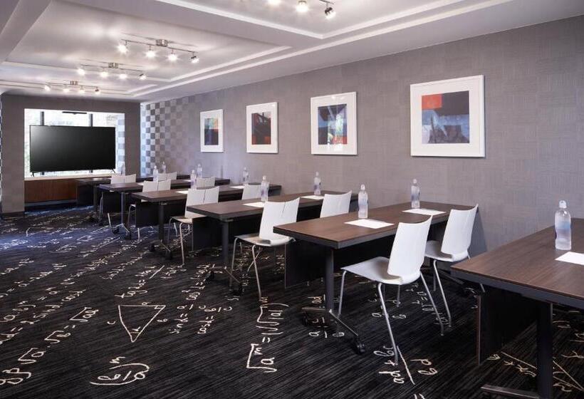 فندق Fairfield Inn & Suites By Marriott Camarillo