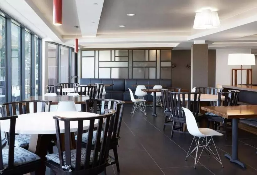 בית מלון כפרי Fairfield Inn & Suites By Marriott Camarillo