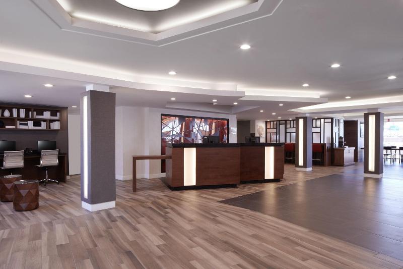 فندق Fairfield Inn & Suites By Marriott Camarillo