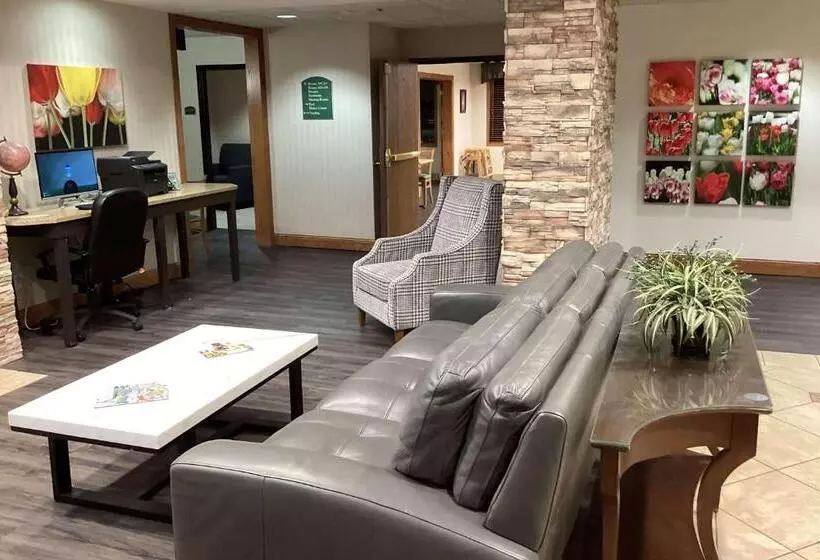 Links Bos Landen Hotel & Spa Of Pella, Trademark By Wyndham