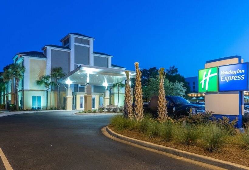 فندق Holiday Inn Express Charleston Us Highway 17 & I 526, An Ihg