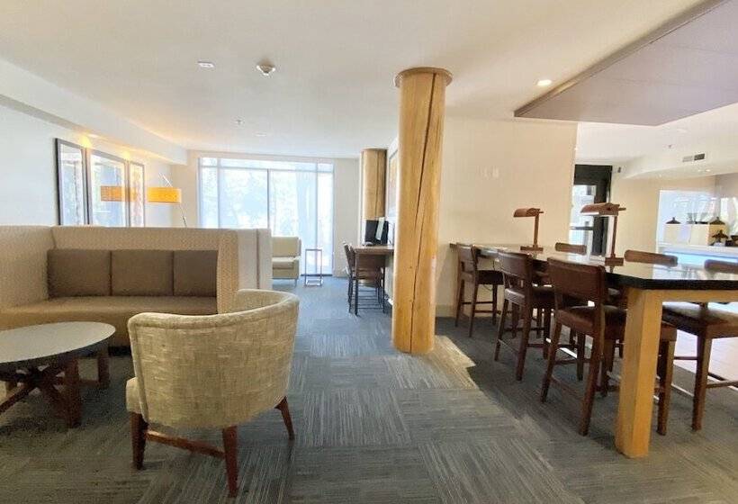 هتل Holiday Inn Express Park City, An Ihg