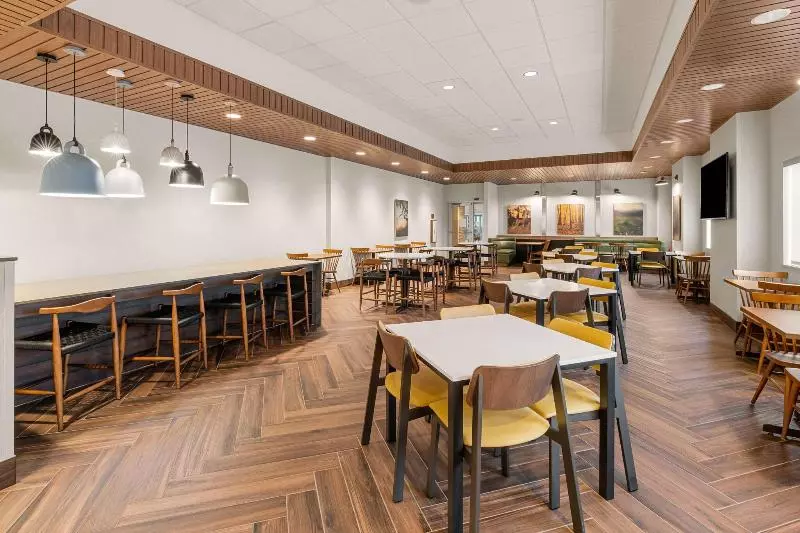 בית מלון כפרי Holiday Inn Express Seattle City Center