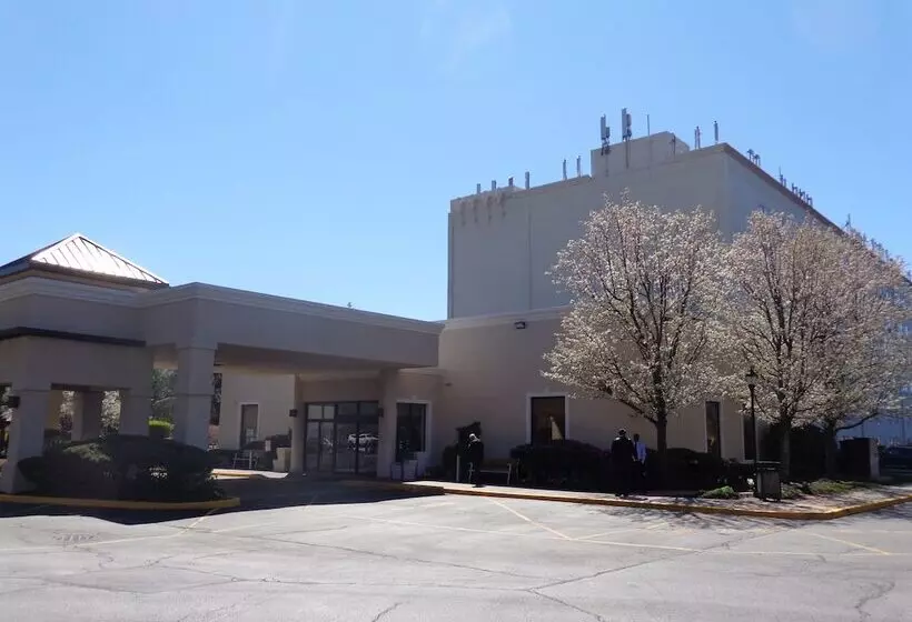 Hotel Holiday Inn Express Stony Brook Long Island, An Ihg