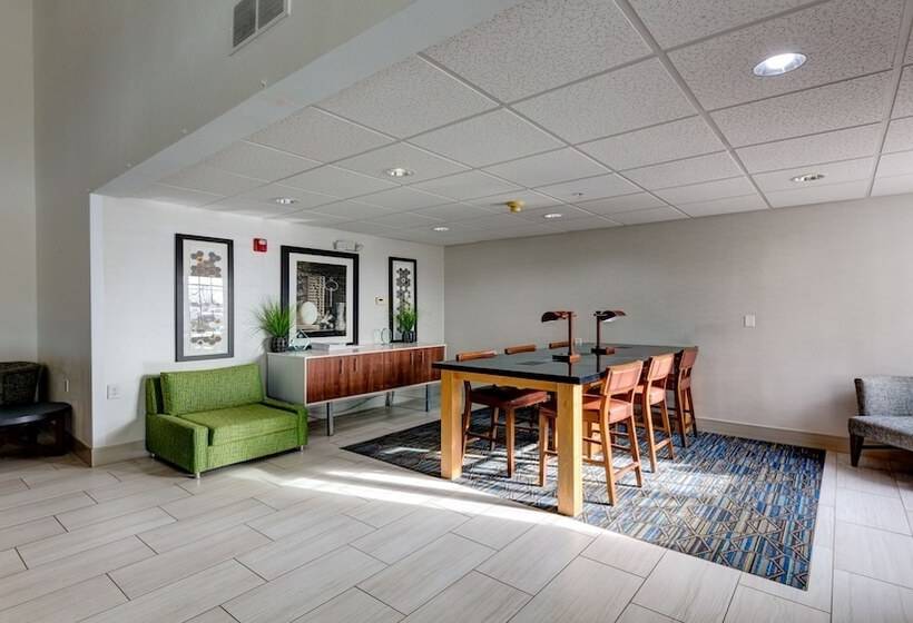 酒店 Holiday Inn Express & Suites Ashtabula Geneva, An Ihg
