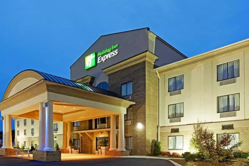 هتل Holiday Inn Express Troutville Roanoke North, An Ihg