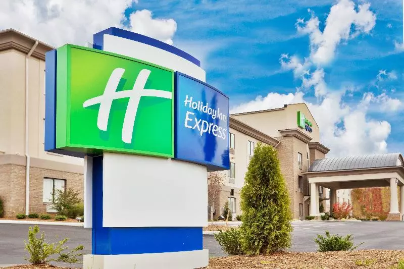 هتل Holiday Inn Express Troutville Roanoke North, An Ihg