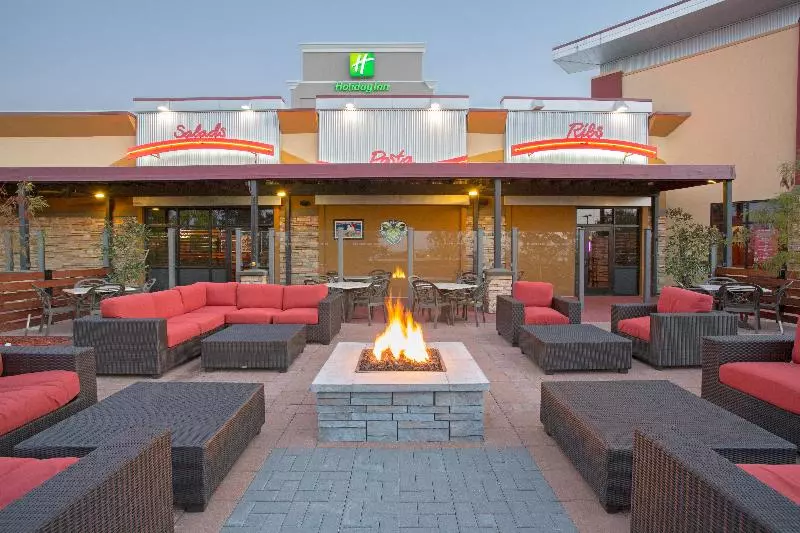 هتل Holiday Inn Little Rock Airport Conference Center, An Ihg