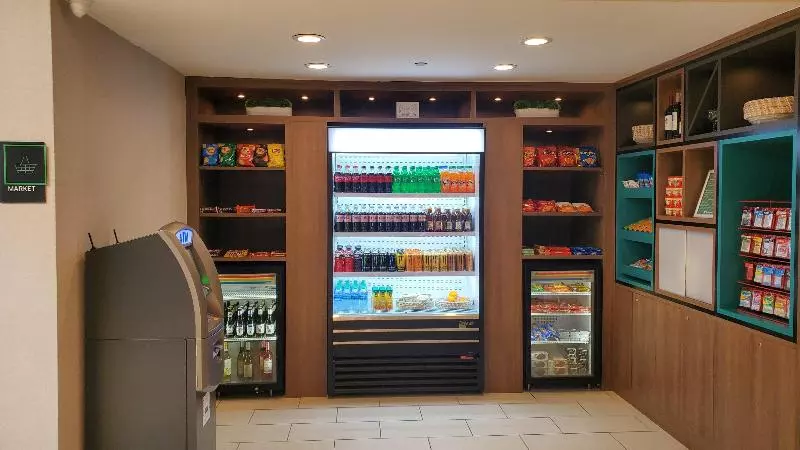 هتل Holiday Inn Staunton Conference Center, An Ihg