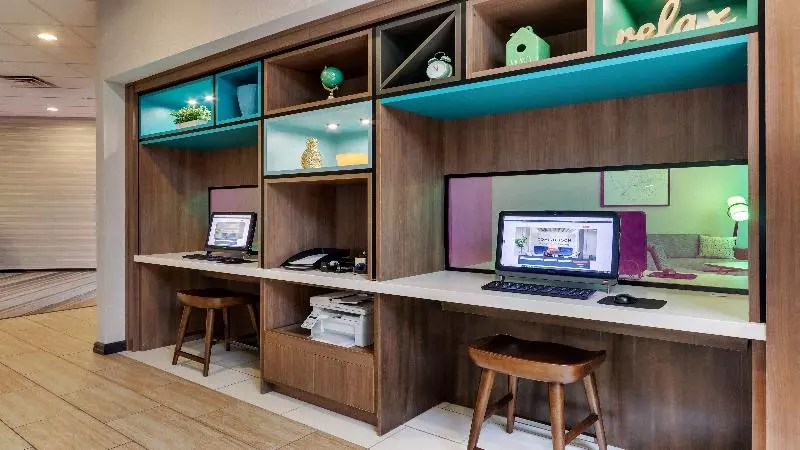 هتل Holiday Inn Staunton Conference Center, An Ihg