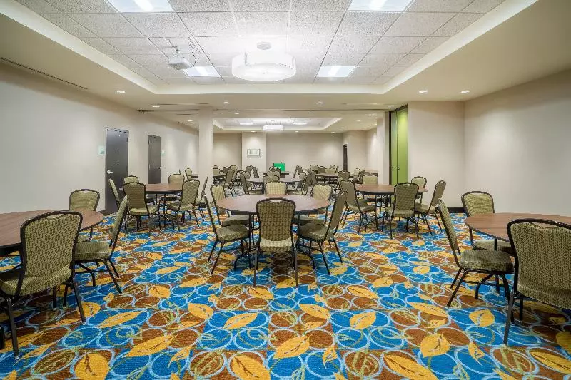 호텔 Holiday Inn   Terre Haute, An Ihg