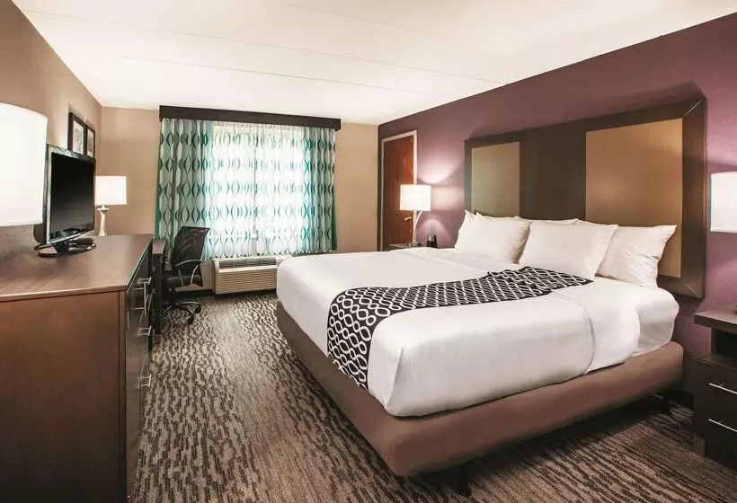 فندق La Quinta By Wyndham Sturbridge