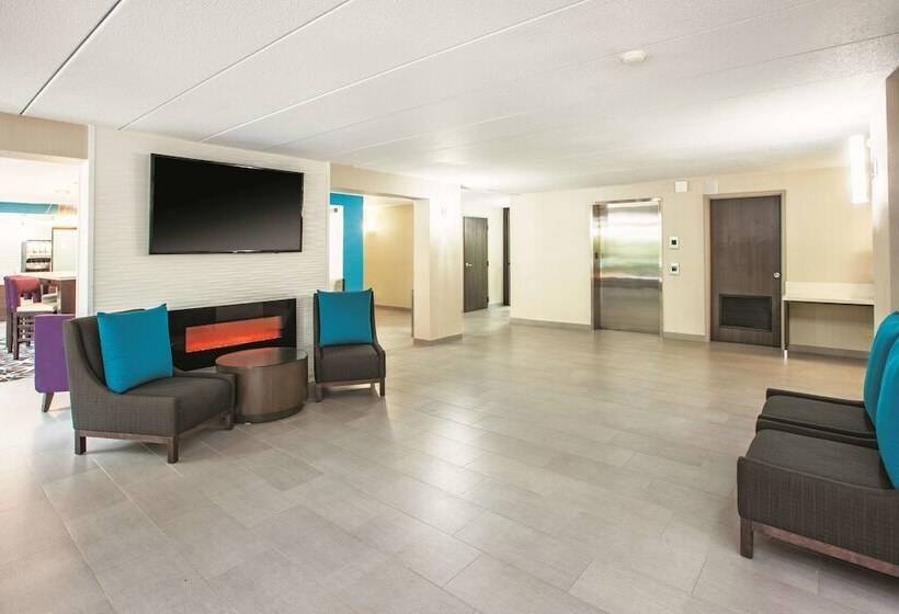 호텔 La Quinta By Wyndham Sturbridge