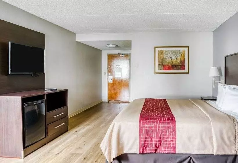 OYO Hotel Burlington South