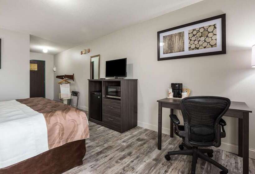 فندق Quality Inn