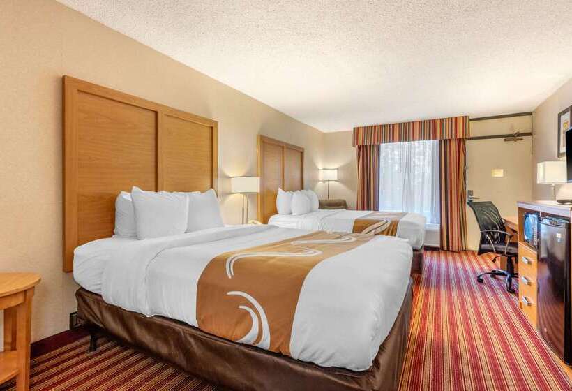 فندق Quality Inn Exit 4