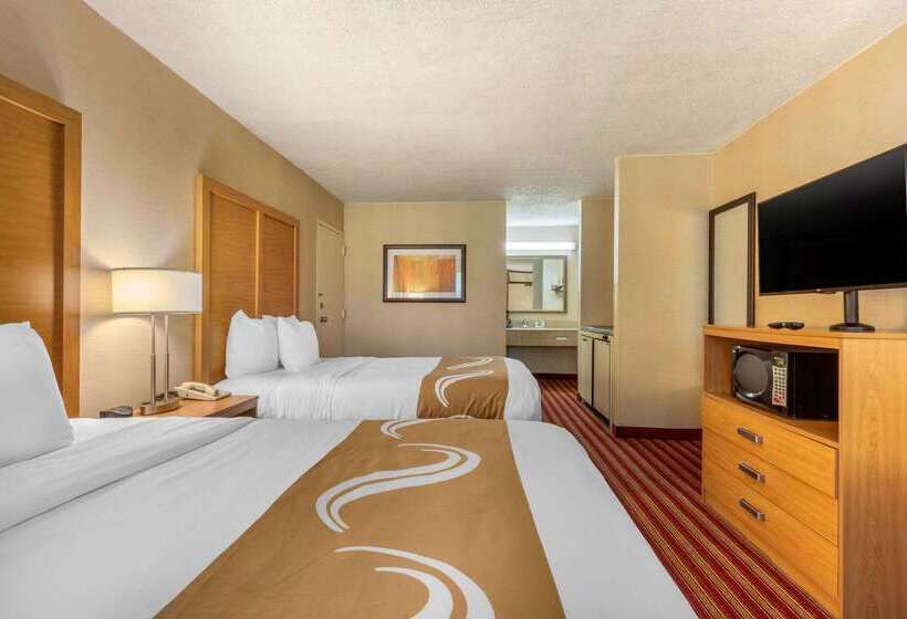 فندق Quality Inn Exit 4