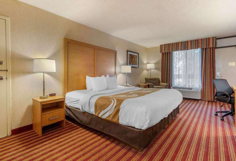 فندق Quality Inn Exit 4