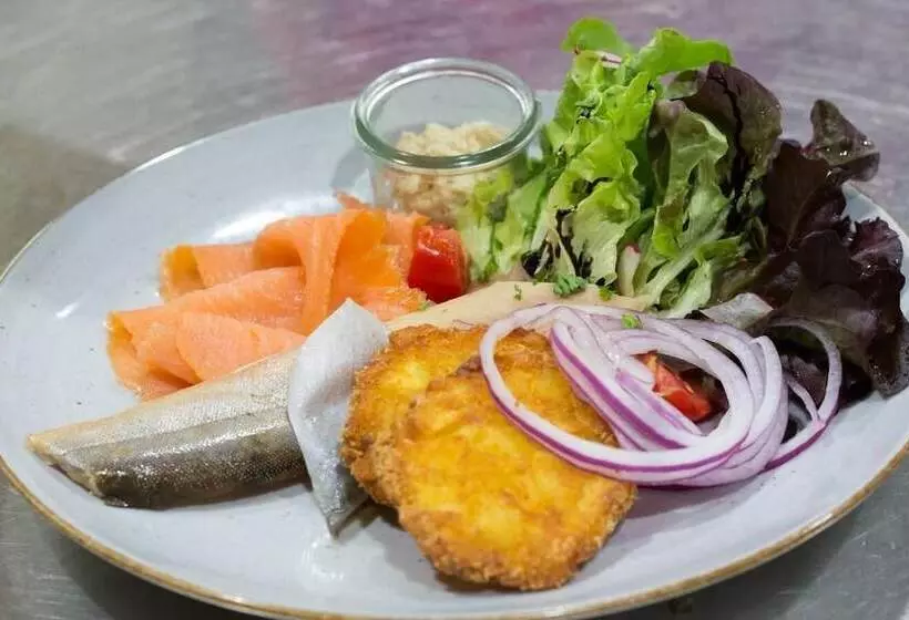 ユースホステル Landgasthof Fischbach