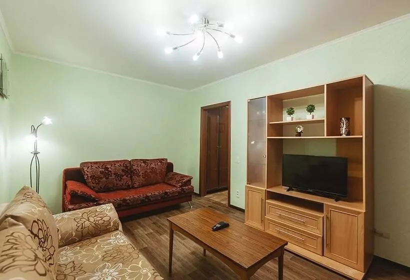 Apartments 5 Zvezd Skver Stroiteley