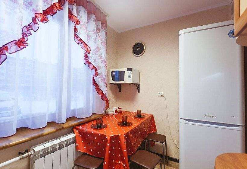 Apartments 5 Zvezd Skver Stroiteley