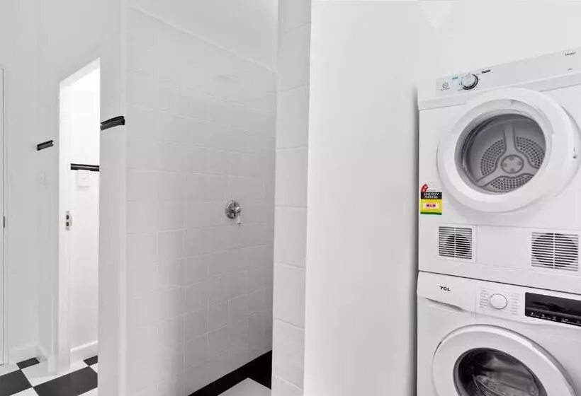 Deco Beach Luxury Apartments