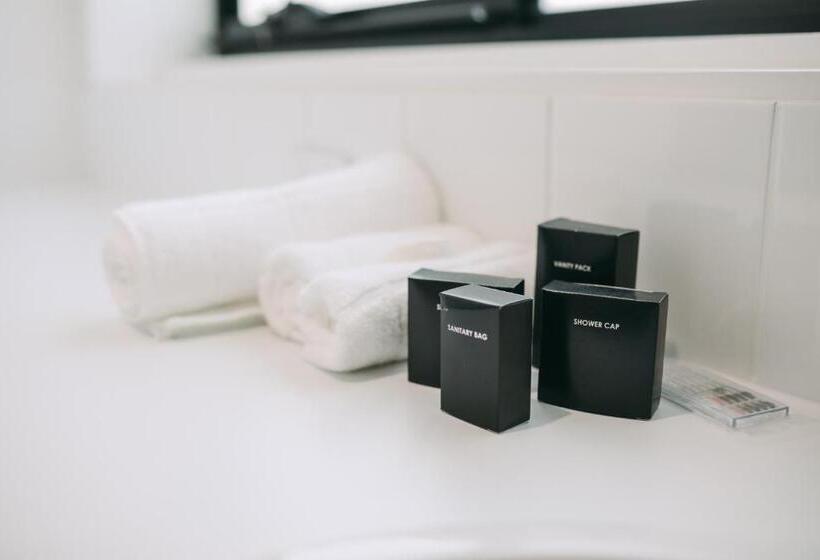 Deco Beach Luxury Apartments