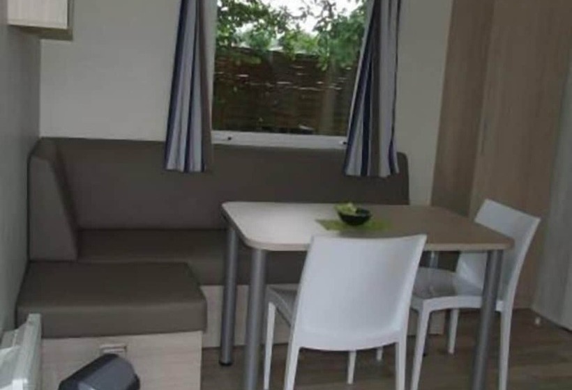 בית מלון כפרי Campingplatz Jungferweiher