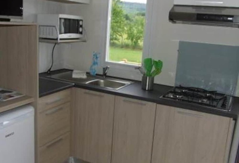 בית מלון כפרי Campingplatz Jungferweiher