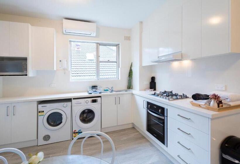 Lotus Stay Manly   Apartment 29b
