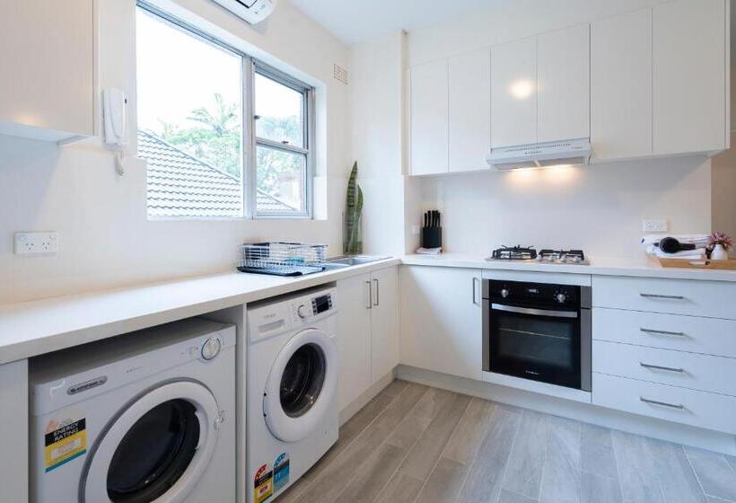 Lotus Stay Manly   Apartment 29b