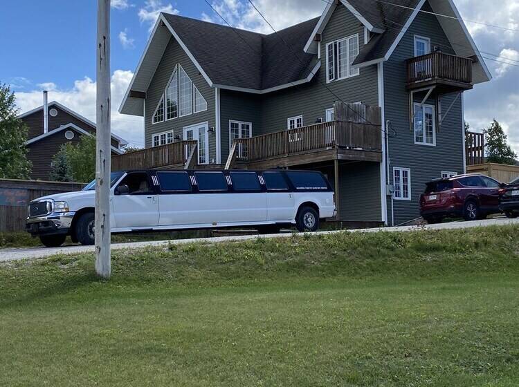 Tranquil Waters Inn   Fortnight Chalet