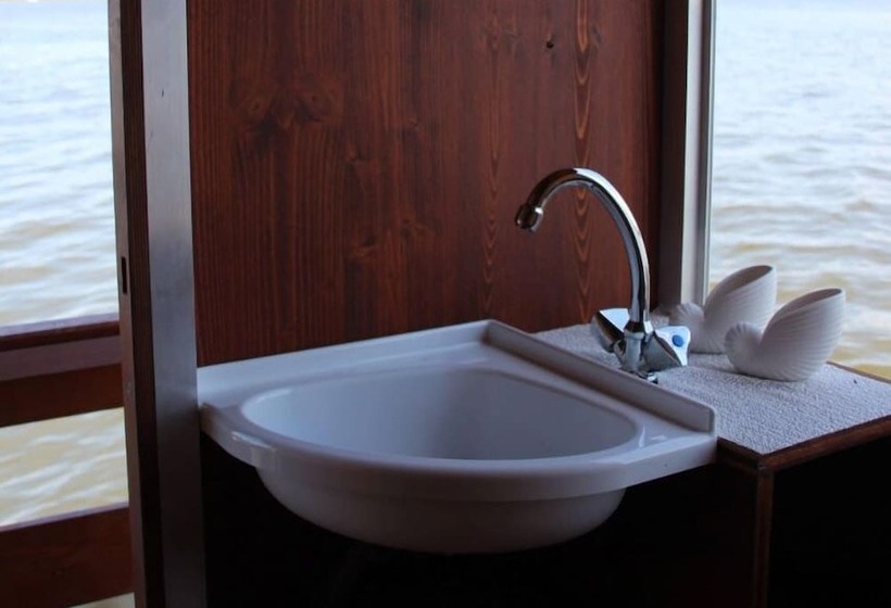 酒店 Hausboot Neustrelitz Am Zierker See