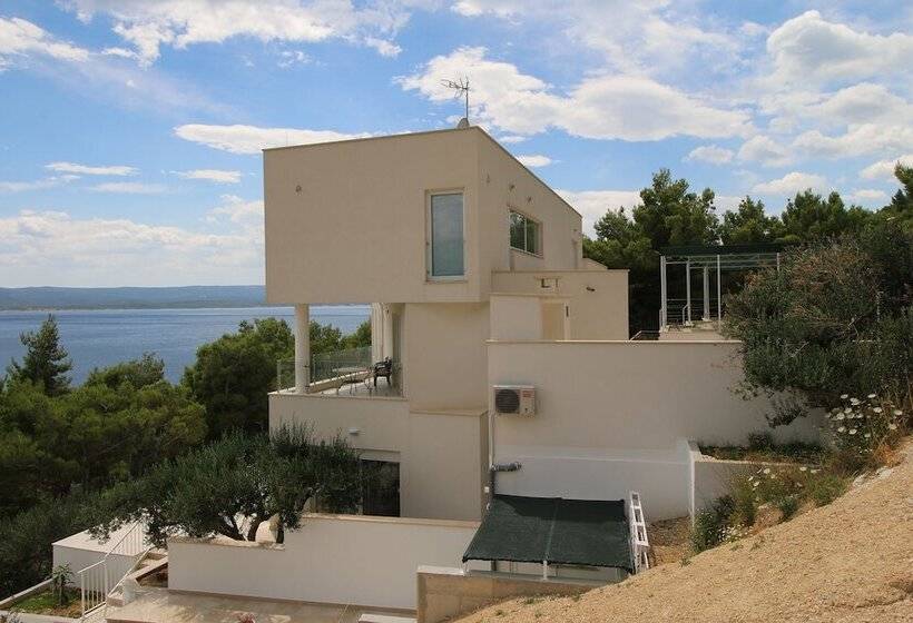 Luxury Apartment Ina